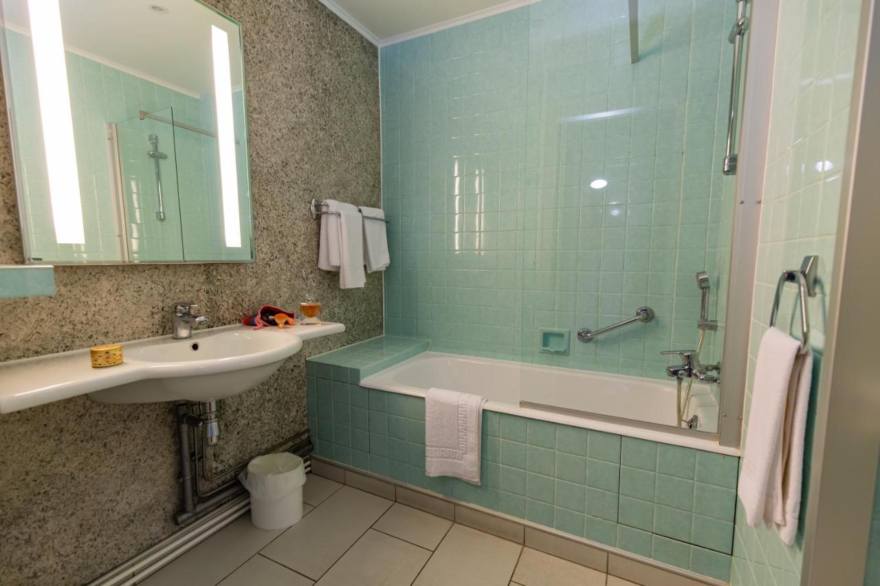 דייפ Hotel Aguado מראה חיצוני תמונה