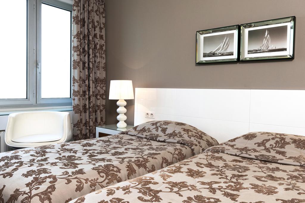 דייפ Hotel Aguado מראה חיצוני תמונה